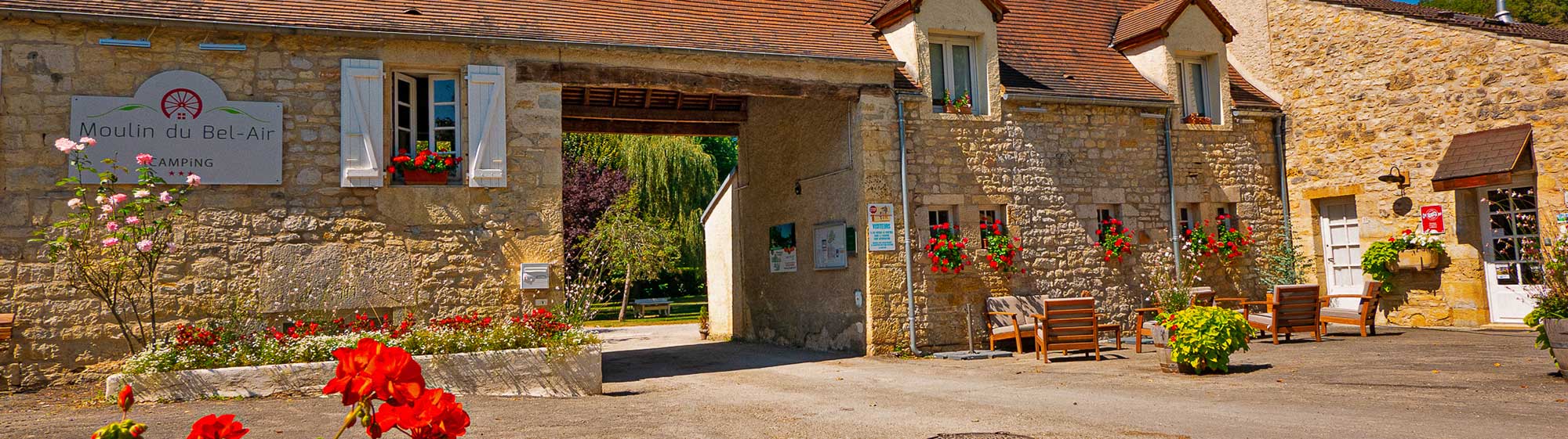 Entrée-du-campin-Moulin-de-Bel-Air